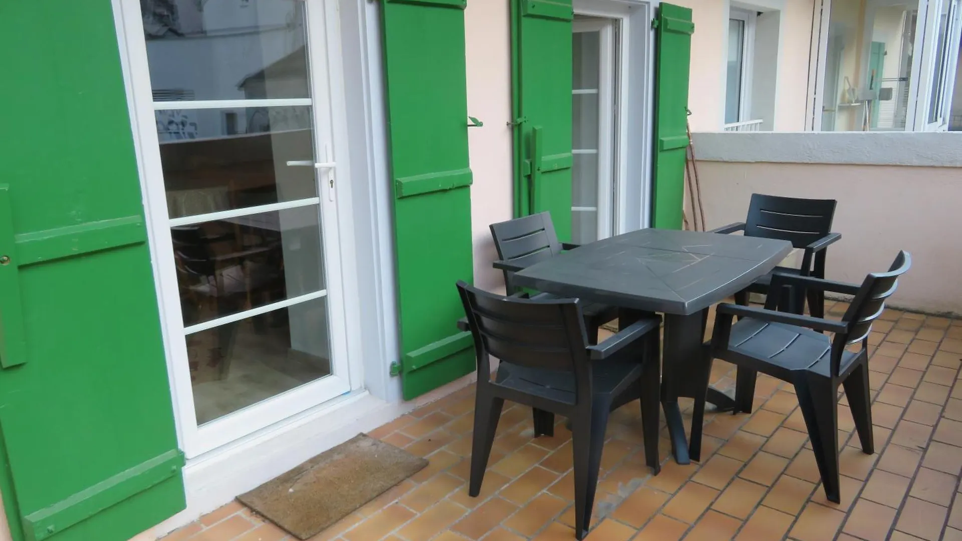 Appart 6 Personnes, 2Ch, Parking, Centre-Ville Cauterets 0*,  Γαλλία